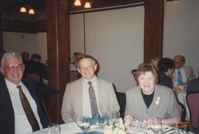 Lake Mohonk Reunion - 1997
L to R: Fran Streeter, `55; Arnold and Esther Dansky, `52
