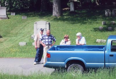 2003 Albany Reunion
Oakwood Cemetery Tour, Troy, NY
L to R: Ray Champlin, `52; Ed Bonhaue, `53 Anne Champlin; Lyn Bonahue
