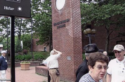 2006 Reunion 75th Anniversary AquaDucks Tour
Waiting for the "Ducks"
