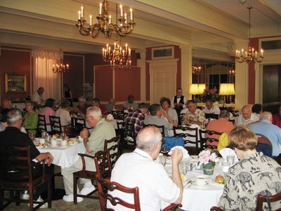 2006 Reunion 75th Anniversary Tour Lunch 
Potter men and spouses enjoy lunch served at the Albany Institute of History and Art.
