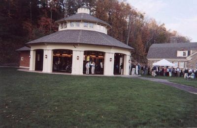 Cooperstown 2007 Carousel
The Empire State Carousel, housing Gerry Holzman's creation.
