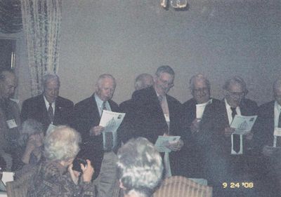Canandaigua Reunion 2008
Potter Chorus
L to R: Terry Dean; Bob Sage; Joe McCormack; (hidden in back?) Jim Panton; Art Weigand; Harry Johnson; Bernie Robbins

