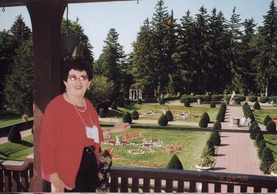 Canandaigua Reunion 2008
Vivian Schiro Benenati, `56 at Sonnenberg Gardens
