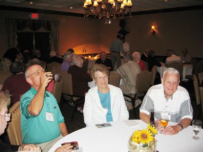 Hal and Barbara Smith and Bob Sage at the Reception
Harold Smith, `53; Barbara Van Horne Smith; and Bob Sage, President, `55
Keywords: smith sage 1953 1955