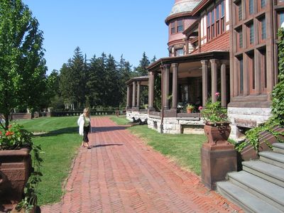 Sonnenberg Gardens Mansion
Jan Higham on walk in front of Sonnenberg Mansion
