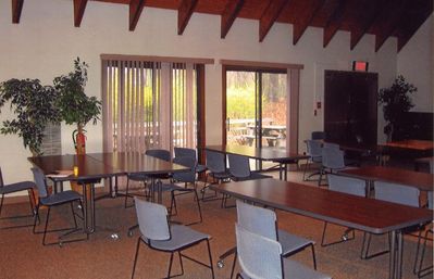 Terrace Alumni House
The outdoor terrace is through the sliding glass doors off from the Great room.
