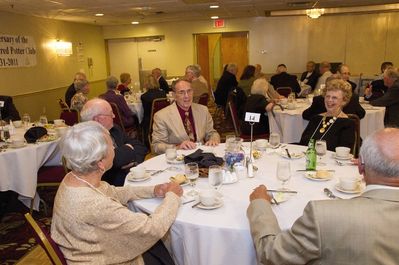 Saturday Banquet
Clockwise from lower left:
Kathryn Loucks Johnson, 51; Bob Umholtz, 51; Joe Zanchelli, 49; Joyce Leavitt Zanchelli, 52; (back to camera) Harold Johnson, 51

Joe Zanchelli, 49, is also a Myskania Plaque Honoree.
