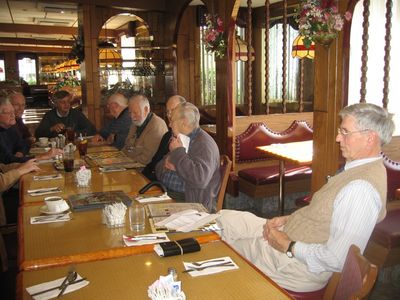 2012 Albany Luncheon at 76 Diner, October 17
L to R: John Schneider, `65; Bob Umholtz, `51; Paul Ward, `53; Ken Doran, `39; Milan Krchniak, `53; Doug Davis, `69
