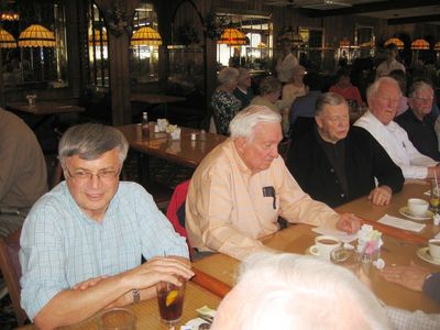 2013 Albany Luncheon at 76 Diner April 17
L to R: John Schneider, `65; Claude Palczak, `53; Art Batty, `52; Jim Panton, `53; Carlton Coulter, `35
