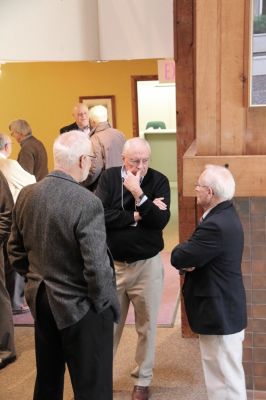 2016 Albany Luncheon & 85th Anniversary April 12, 2016
L to R: Don Kisiel, `66 (back to camera); Richard Fairbank, `66; Fred Culbert, `65
