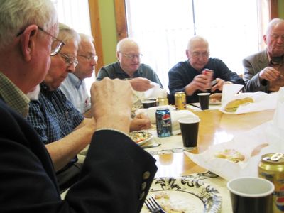 2008 Albany Luncheon at Potter Room, Alumni House April 08
L to R: Bernie McEvoy; Paul ward; Fred Culbert; Bob Umholtz; and Jim Tanton
